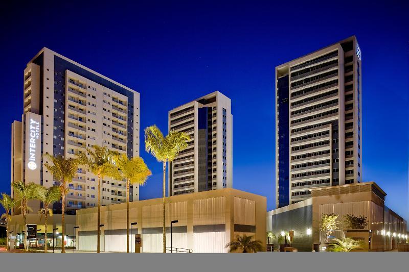 Intercity Brasilia Led Aguas Claras Hotel